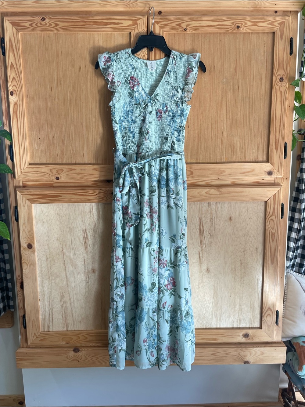 Joie light sage green floral flutter sleeve smocked chest modest dress